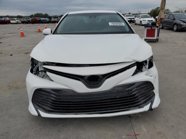 VIN 4T1B11HK9JU604962 2018 Toyota Camry, L no.5