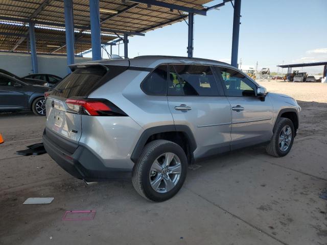 VIN 2T3W1RFV0NC203005 2022 Toyota RAV4, Xle no.3