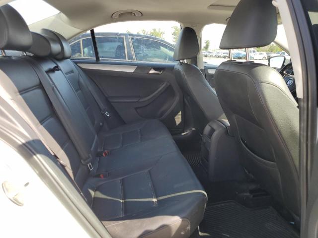 2017 VOLKSWAGEN JETTA SE - 3VWDB7AJ2HM364017