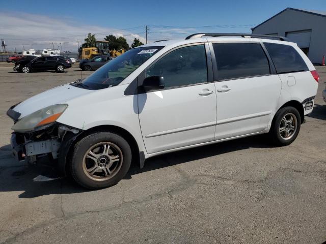 2010 TOYOTA SIENNA CE 2010