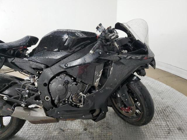 2018 YAMAHA YZFR1 C JYARN39Y1JA001572