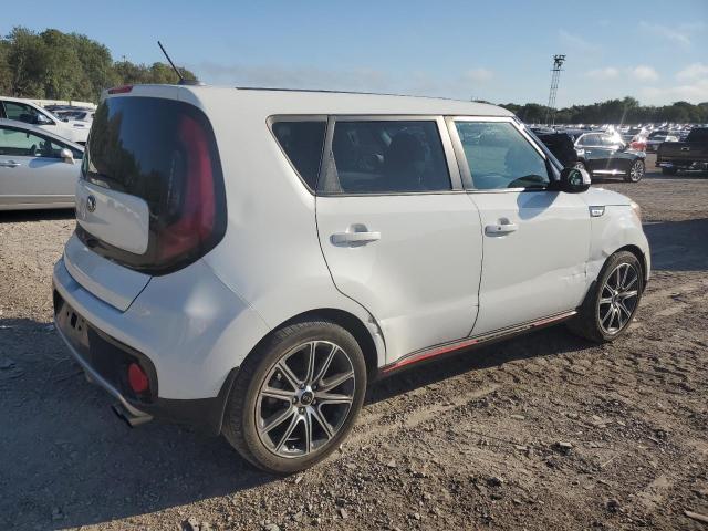 VIN KNDJX3AA0J7900575 2018 KIA Soul, ! no.3