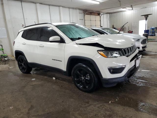 VIN 3C4NJDBB3KT671838 2019 Jeep Compass, Latitude no.4