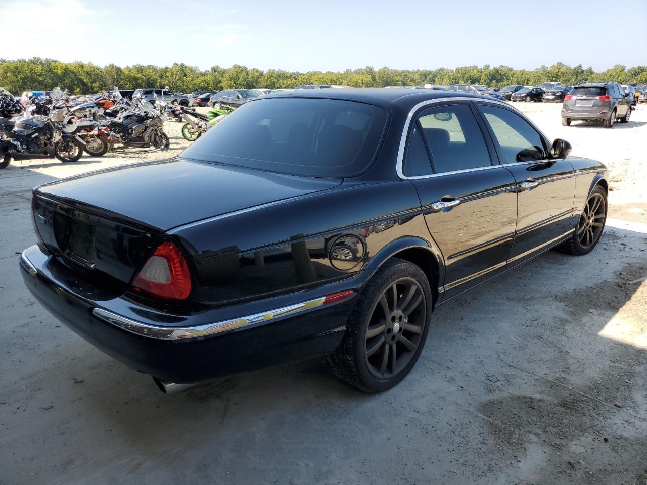 JAGUAR XJR 2005 black  gas SAJWA73B25TG37334 photo #4