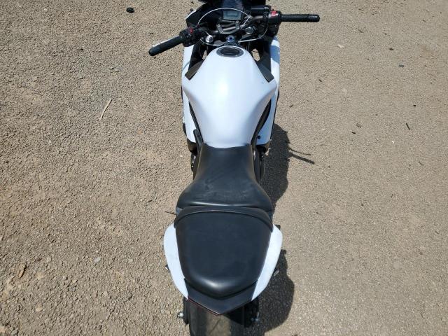 2013 KAWASAKI EX650 E JKAEXEE17DDA09015