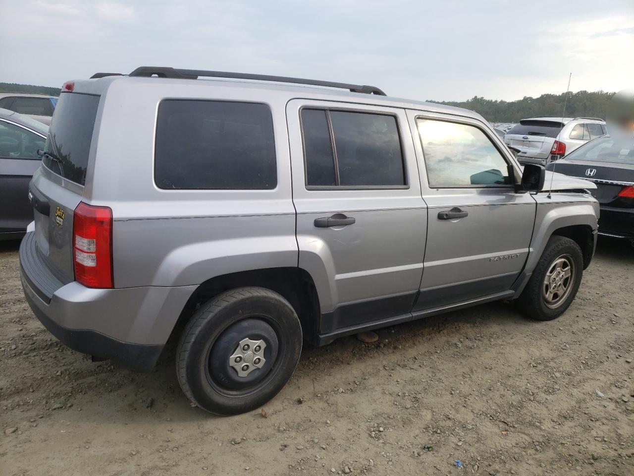 Lot #2919428361 2014 JEEP PATRIOT SP