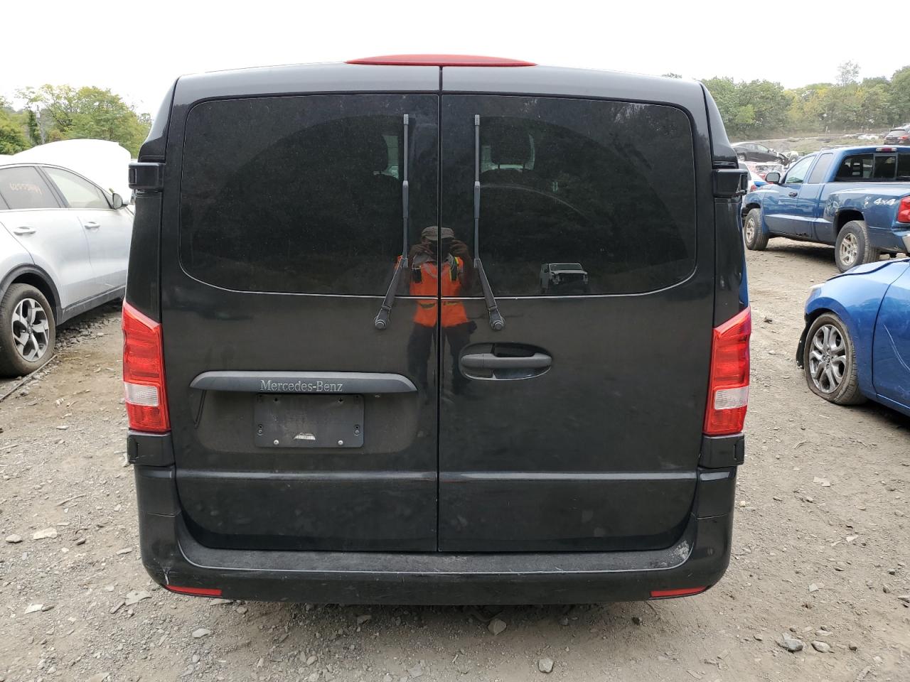 Lot #2902263100 2018 MERCEDES-BENZ METRIS