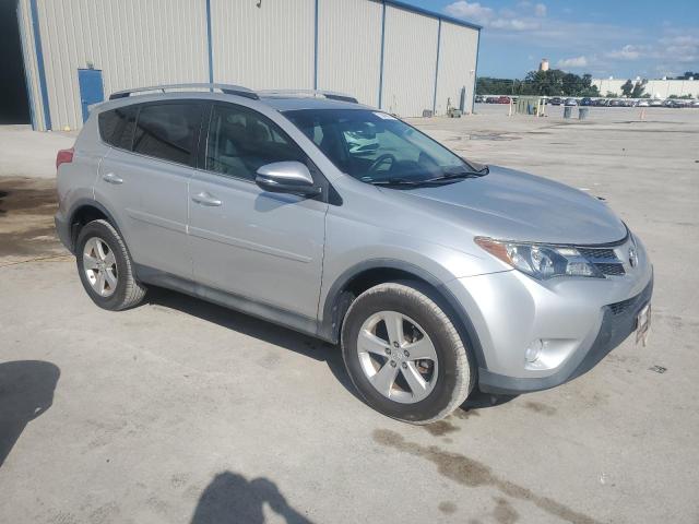 VIN 2T3WFREV4DW019153 2013 Toyota RAV4, Xle no.4