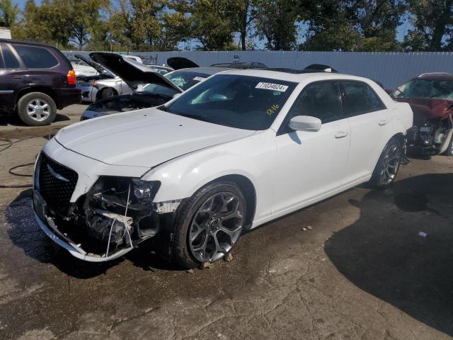 VIN 2C3CCABG8FH755720 2015 Chrysler 300, S no.1