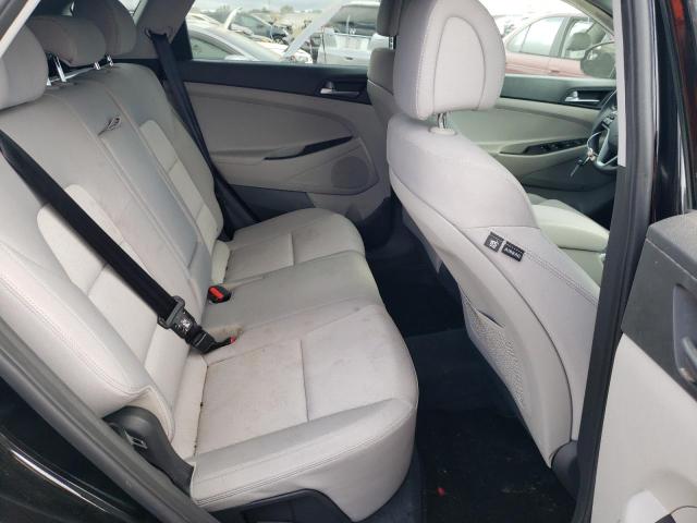 2017 HYUNDAI TUCSON SE - KM8J23A49HU429803