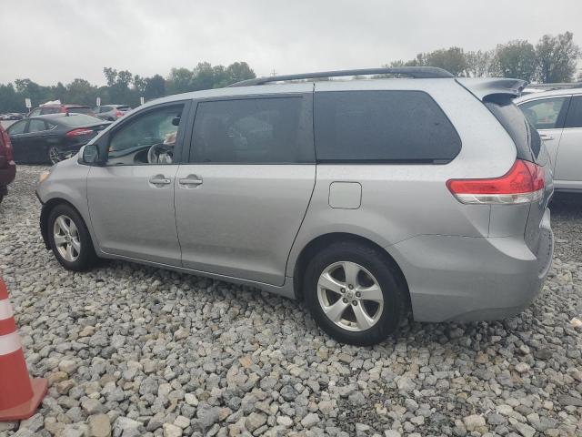 VIN 5TDKK3DC7ES426250 2014 Toyota Sienna, LE no.2