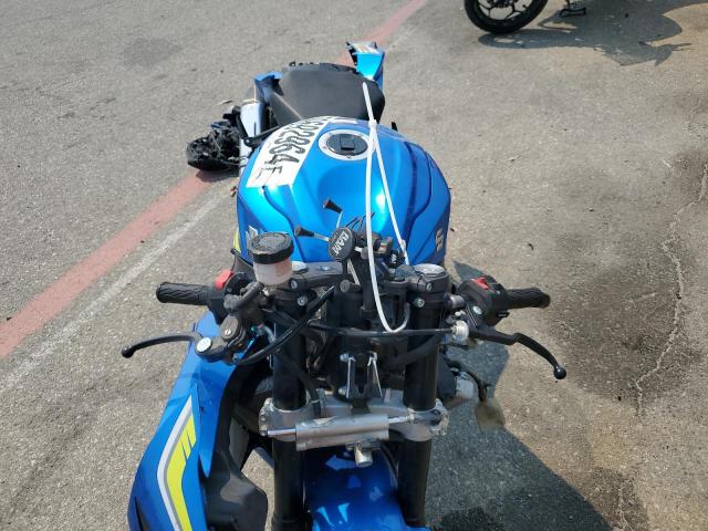 2017 SUZUKI GSX-R600 JS1GN7FA7H2101409