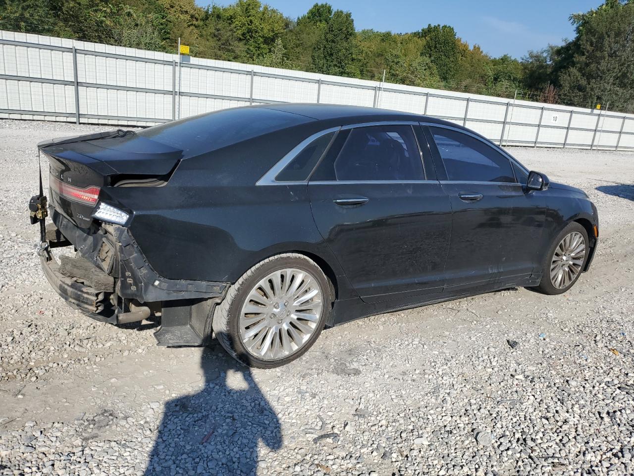 Lot #2974806248 2015 LINCOLN MKZ