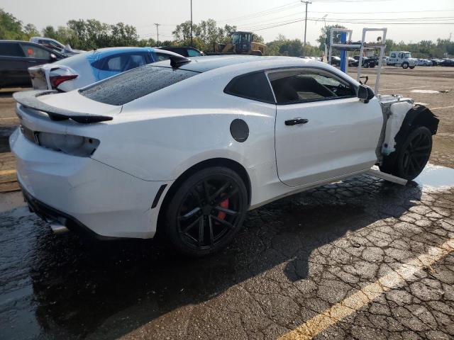 VIN 1G1FF1R7XJ0135298 2018 Chevrolet Camaro, SS no.3