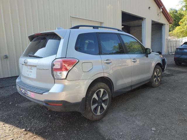 VIN JF2SJAEC3JH437610 2018 Subaru Forester, 2.5I Pr... no.3