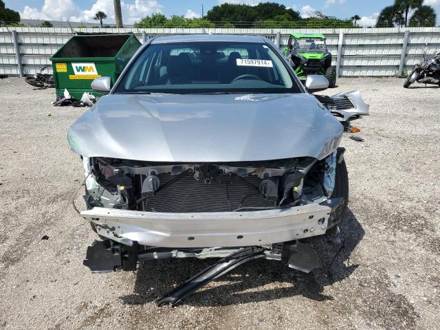 VIN 4T1C11AK3NU063590 2022 Toyota Camry, LE no.5