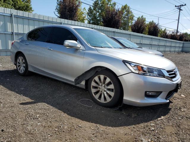 VIN 1HGCR3F86FA025023 2015 Honda Accord, Exl no.4