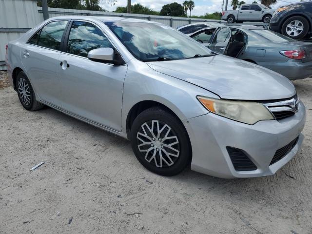 VIN 4T4BF1FK5DR276129 2013 Toyota Camry, L no.4