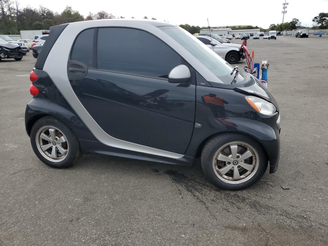 Lot #2954649438 2013 SMART FORTWO PUR