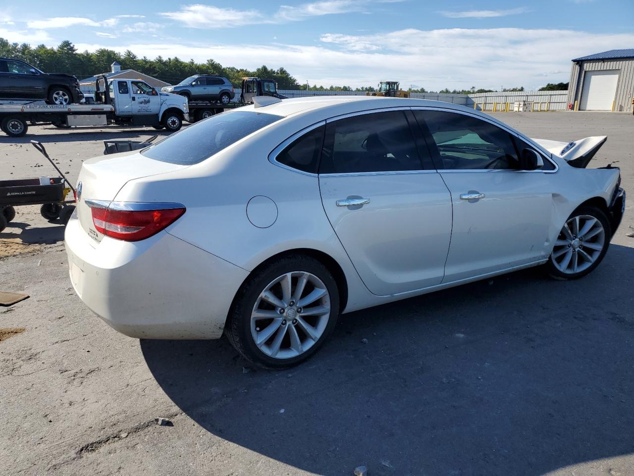 Lot #2986869027 2015 BUICK VERANO