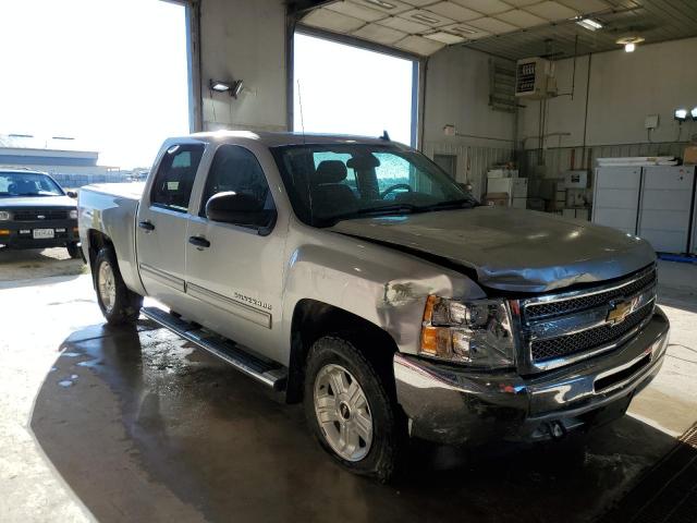 VIN 3GCPKSE7XDG335746 2013 Chevrolet Silverado, K15... no.4