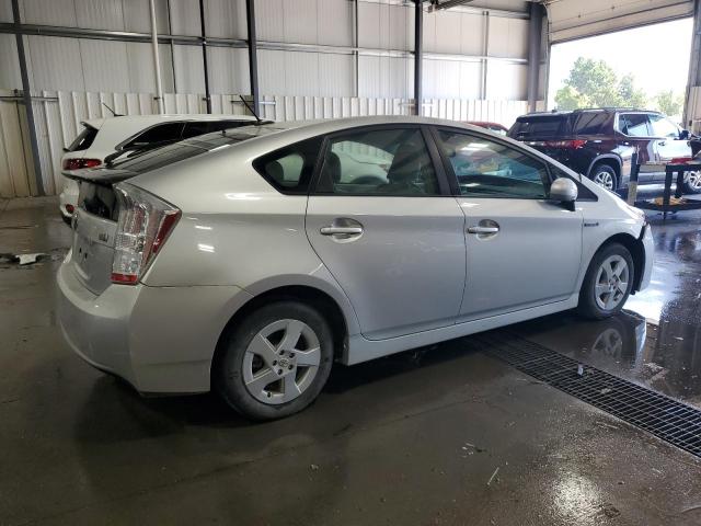 TOYOTA PRIUS 2011 silver  hybrid engine JTDKN3DU5B5327895 photo #4