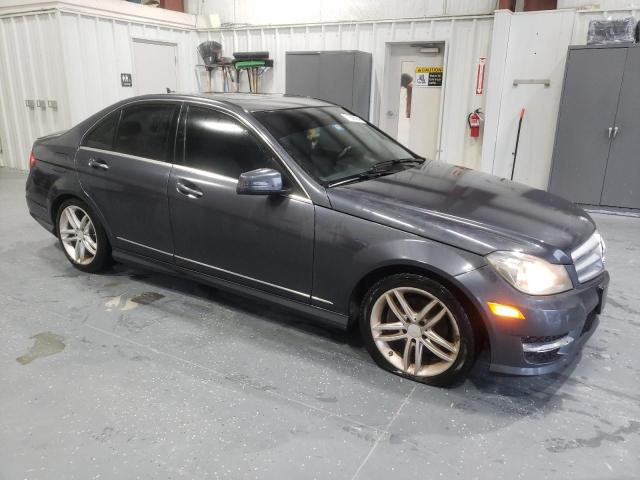 VIN WDDGF4HB3DR294527 2013 Mercedes-Benz C-Class, 250 no.4