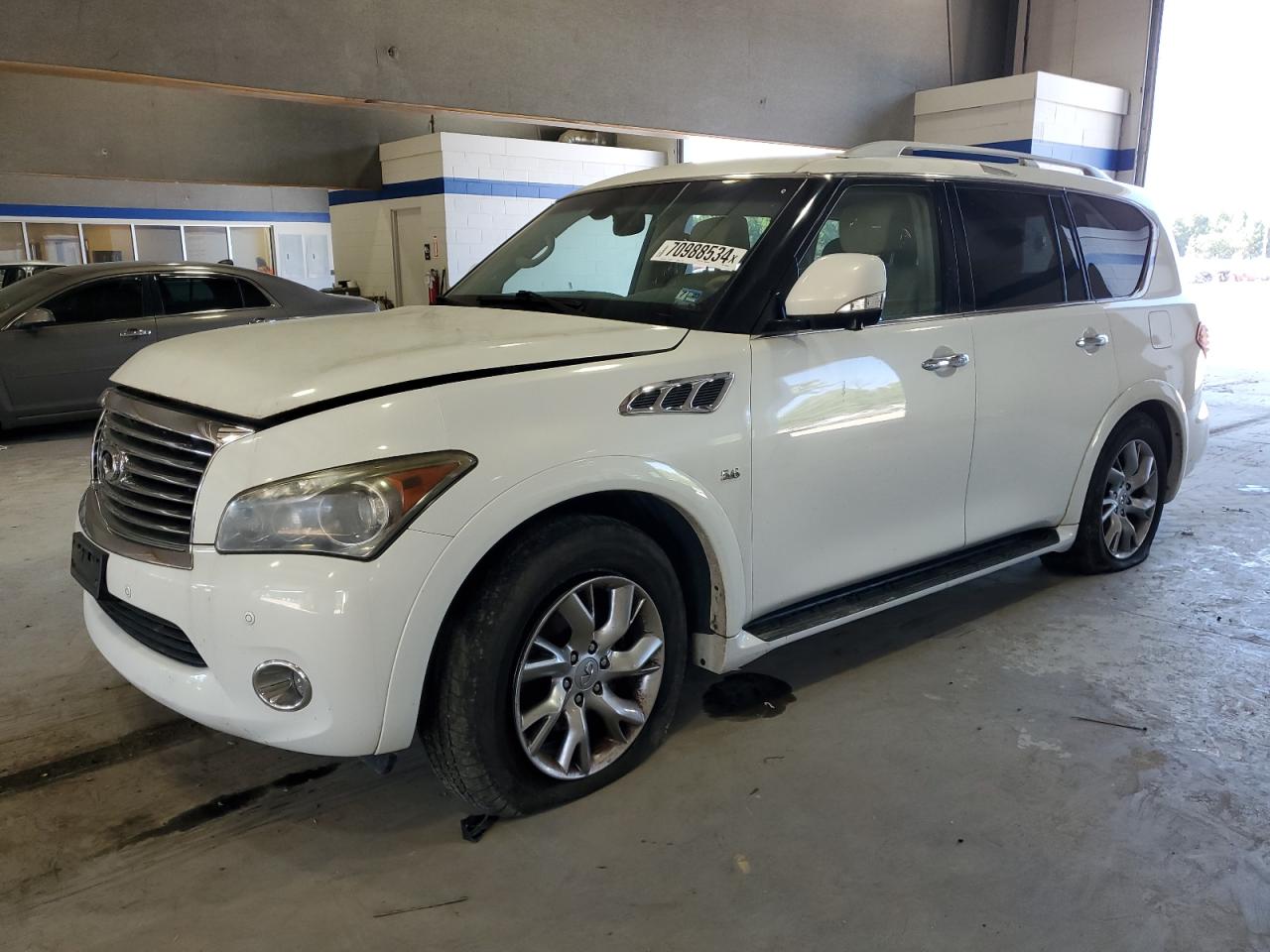 Infiniti QX80 2014 SUV