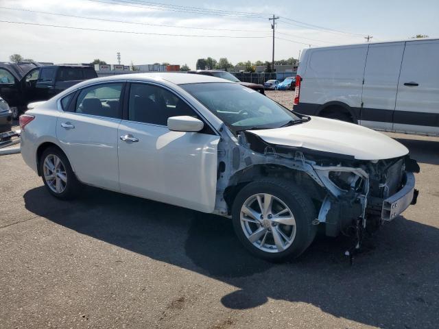 VIN 1N4AL3AP5DN492855 2013 Nissan Altima, 2.5 no.4