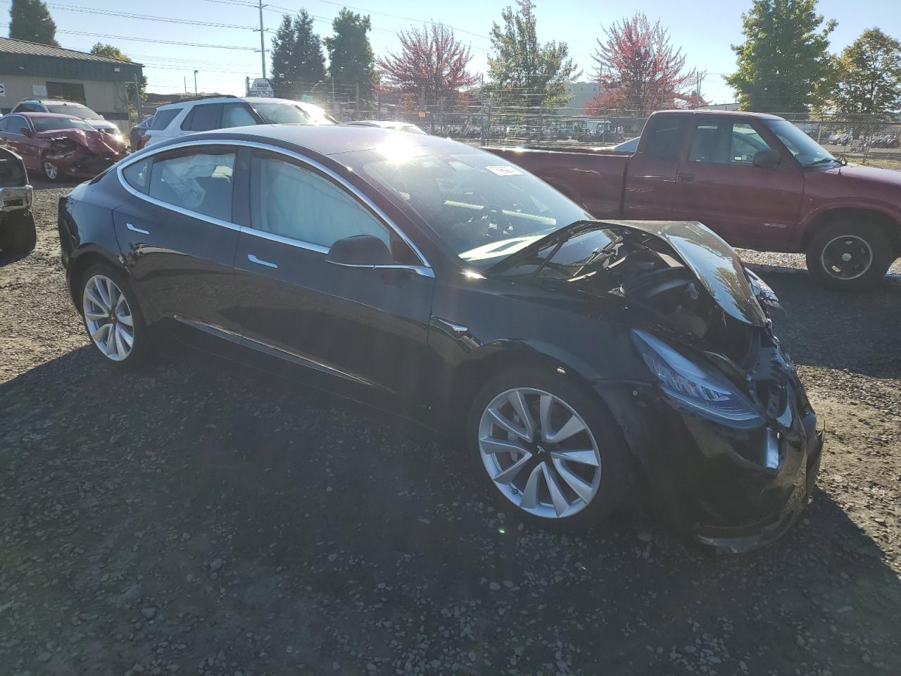 Lot #2960346746 2018 TESLA MODEL 3