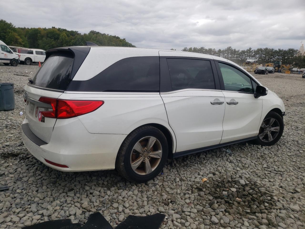 Lot #2977026611 2020 HONDA ODYSSEY EX