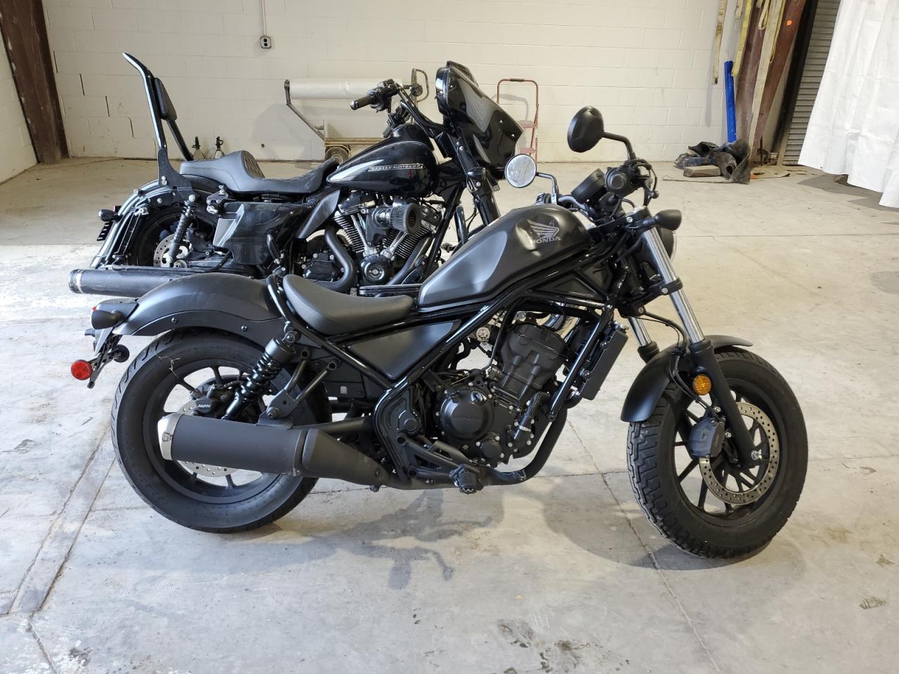 MLHNC5352M5400438 HONDA CMX300 A 2021