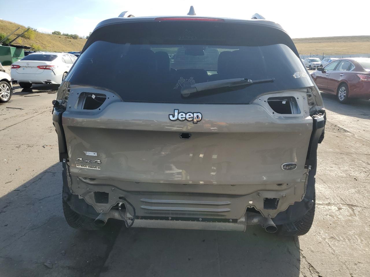 Lot #2912332957 2017 JEEP CHEROKEE O