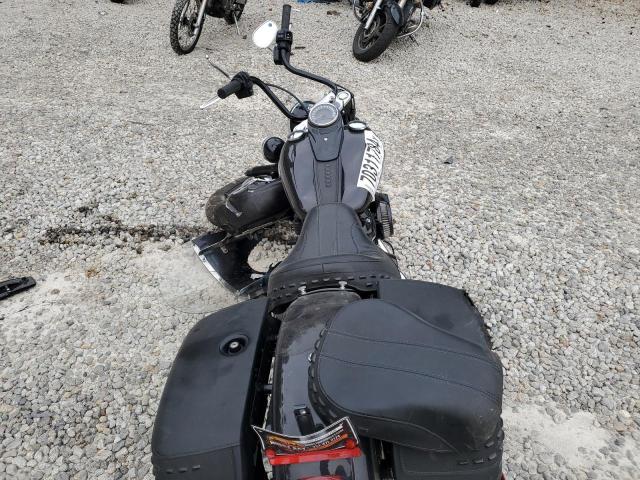 2021 HARLEY-DAVIDSON FLHCS 1HD1YBK28MB023493