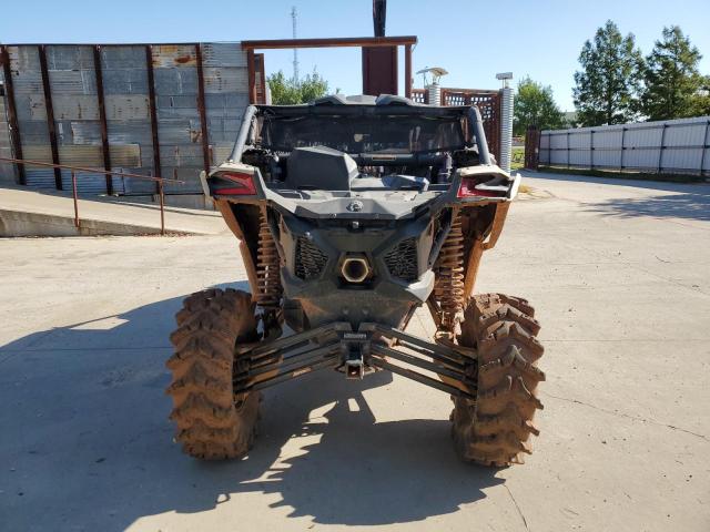 2022 CAN-AM MAVERICK X - 3JBVMAY42NE002759