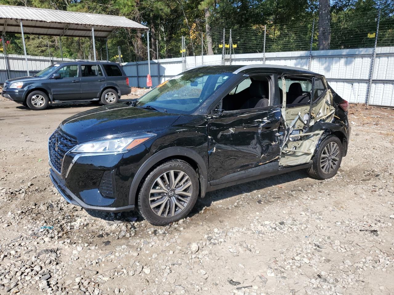 Lot #2935648845 2021 NISSAN KICKS SV