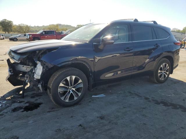 VIN 5TDHZRBHXMS555279 2021 Toyota Highlander, Xle no.1