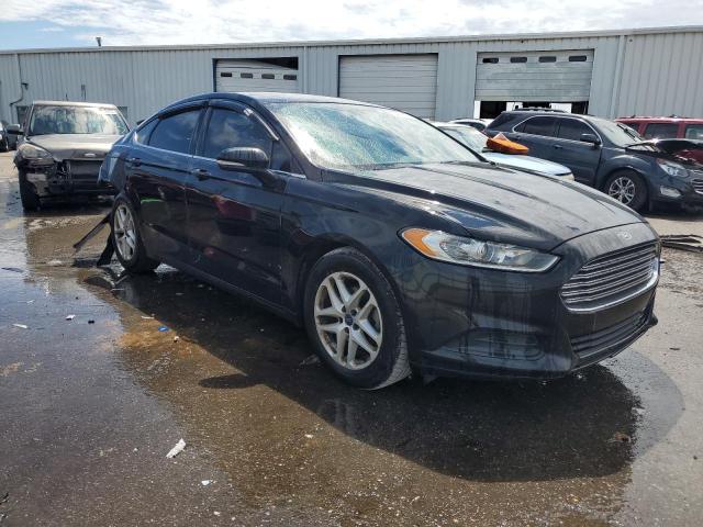 Vin: 1fa6p0h78f5106186, lot: 70254974, ford fusion se 20154