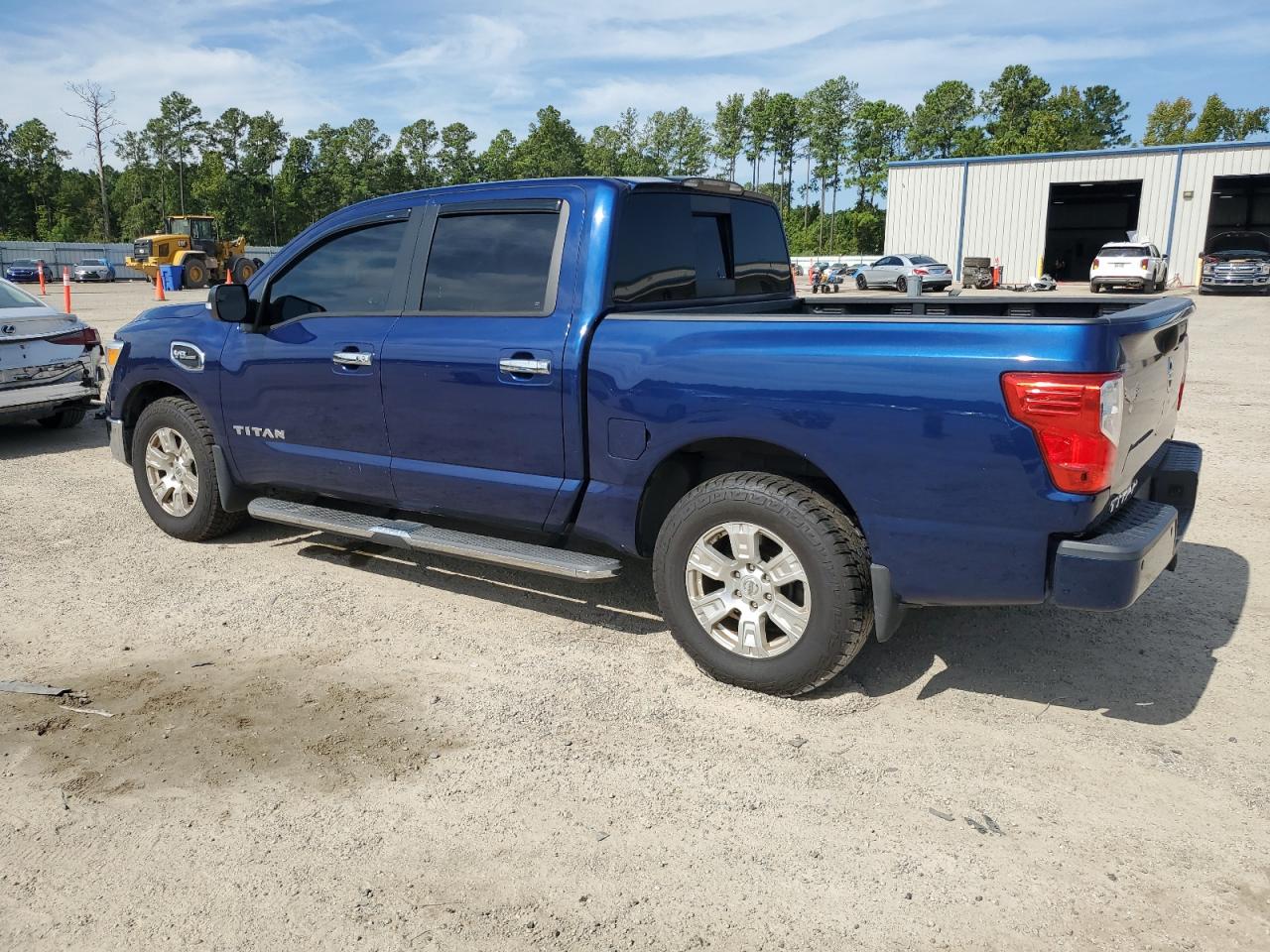 Lot #2855347375 2017 NISSAN TITAN SV