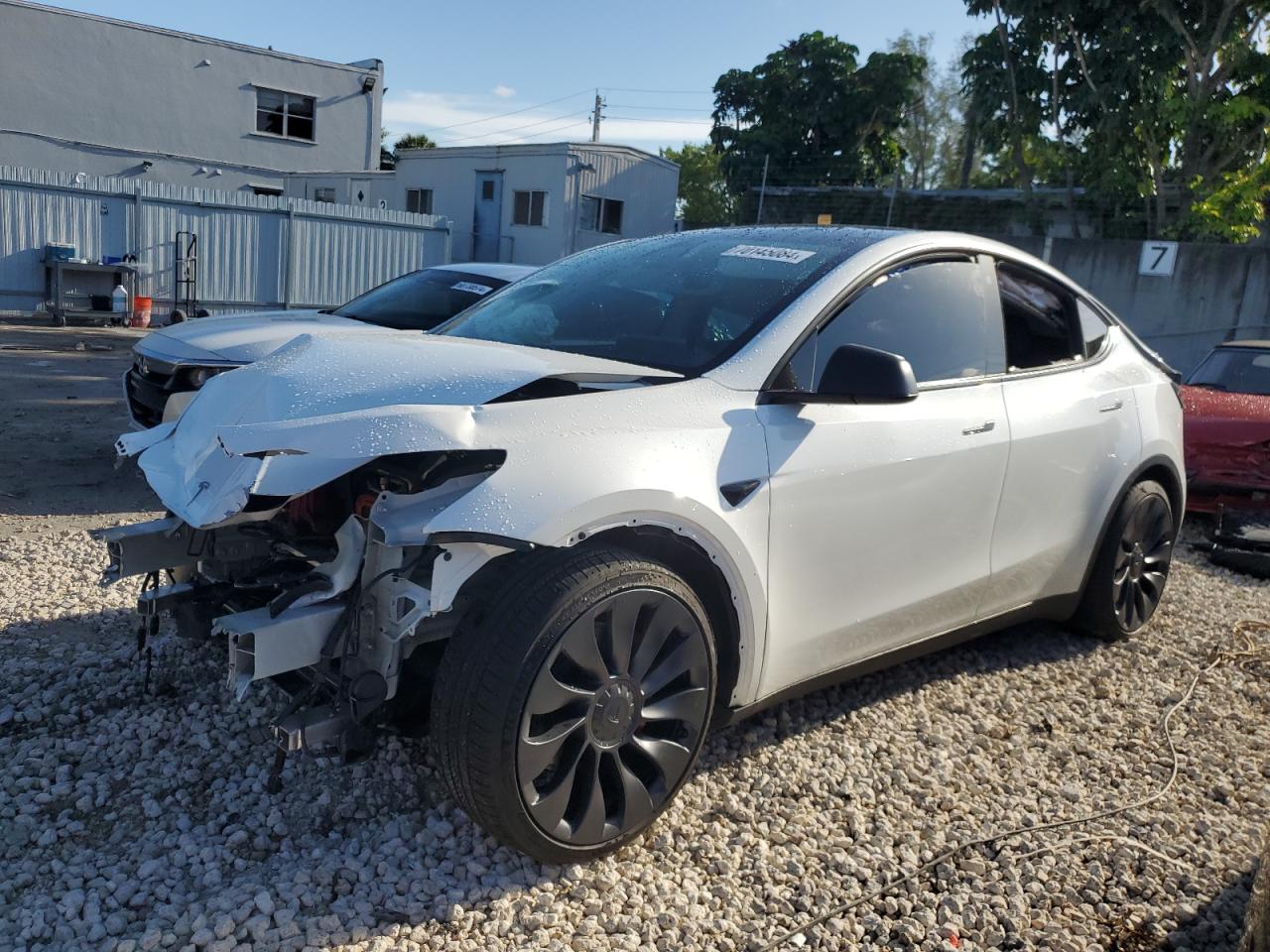 Tesla Model Y 2022 