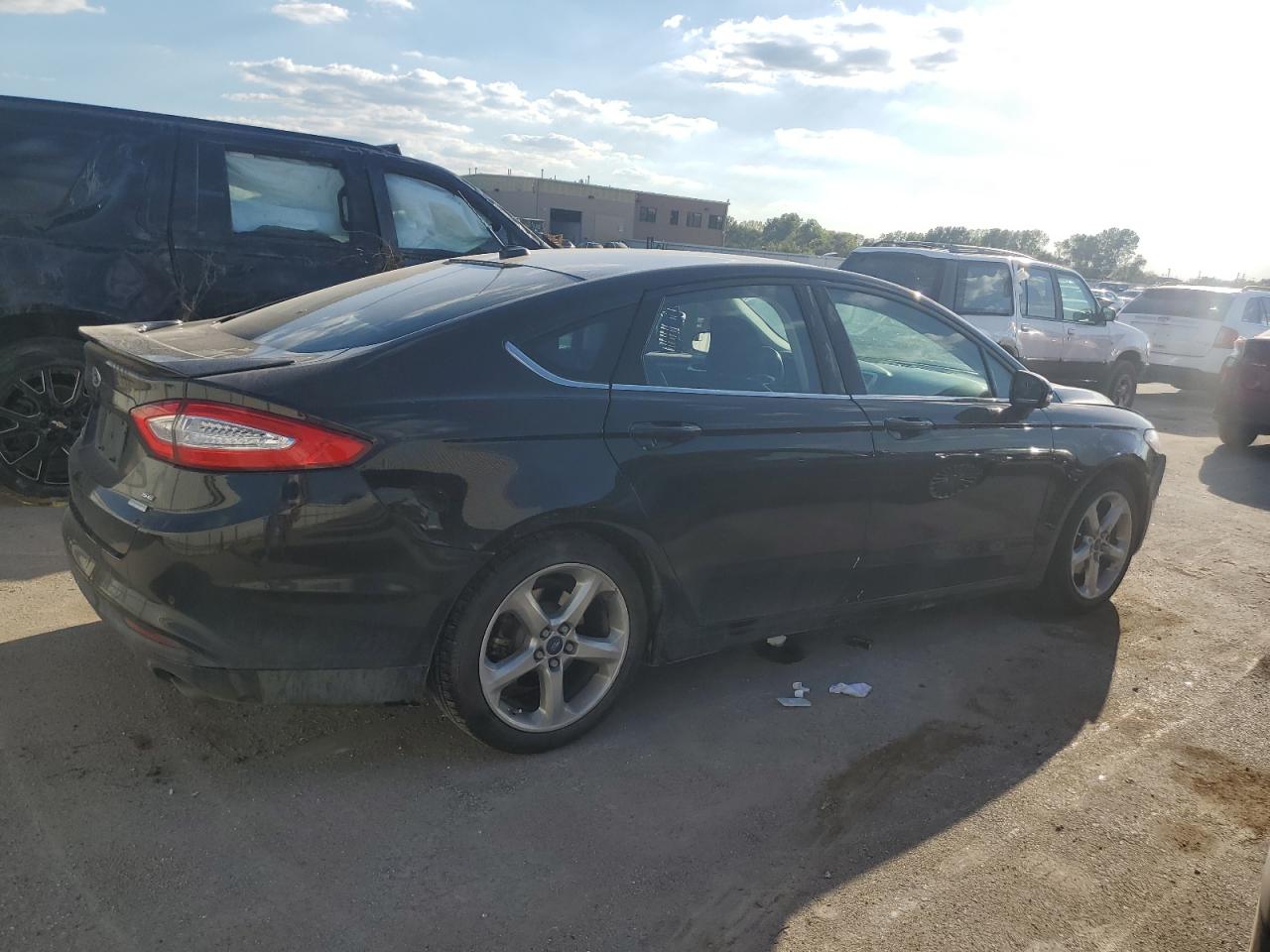 Lot #3020971803 2015 FORD FUSION SE