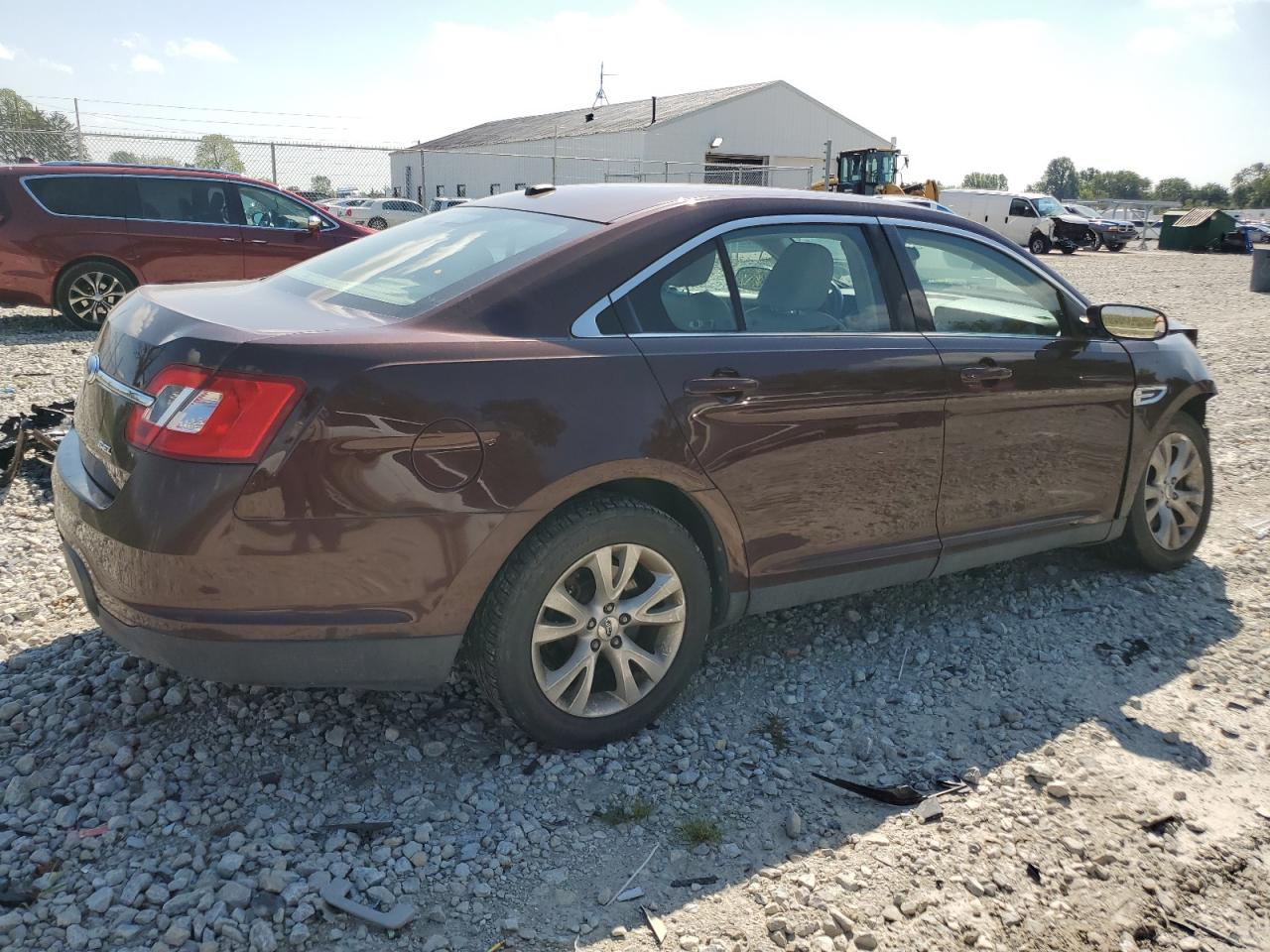 Lot #2938396633 2010 FORD TAURUS SEL