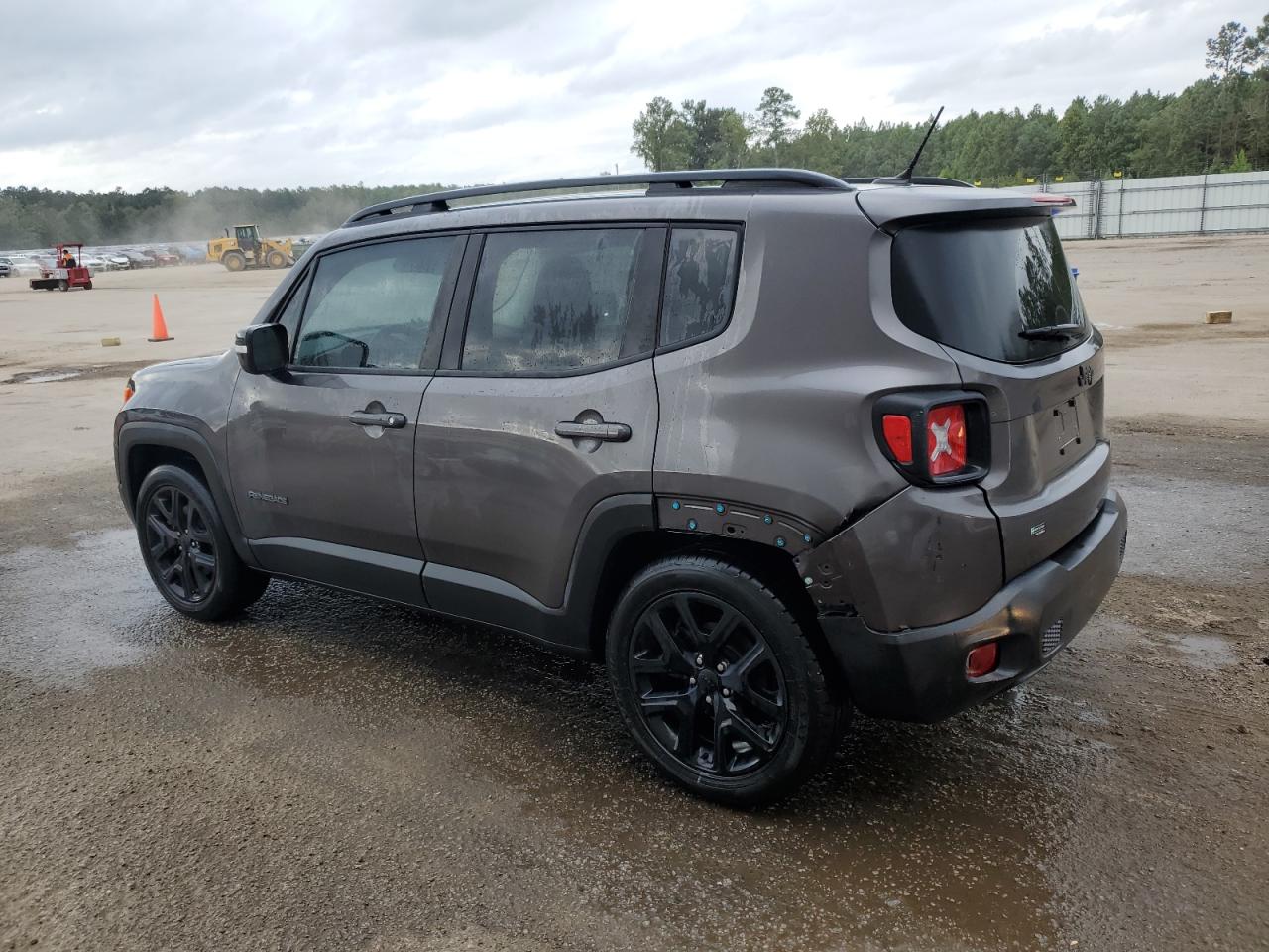 Lot #2881345499 2017 JEEP RENEGADE L