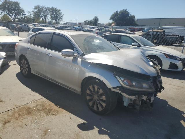 VIN 1HGCR3F87DA016327 2013 HONDA ACCORD no.4