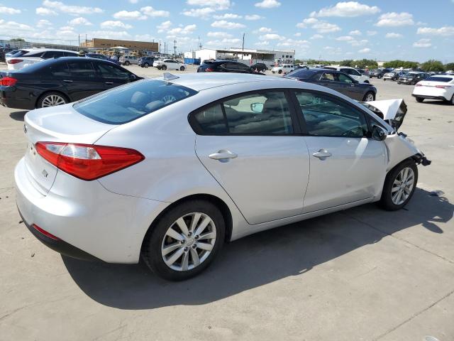 VIN KNAFX4A66F5401187 2015 KIA Forte, LX no.3