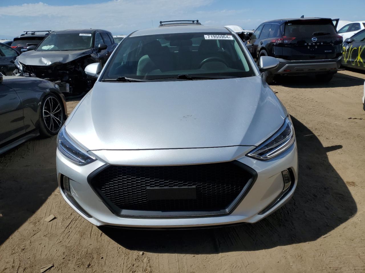 Lot #2926474307 2017 HYUNDAI ELANTRA SE