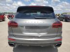 PORSCHE CAYENNE photo