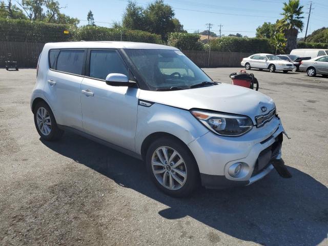 VIN KNDJP3A5XH7423151 2017 KIA Soul, + no.4