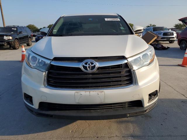 VIN 5TDZARFH2GS018383 2016 Toyota Highlander, LE no.5