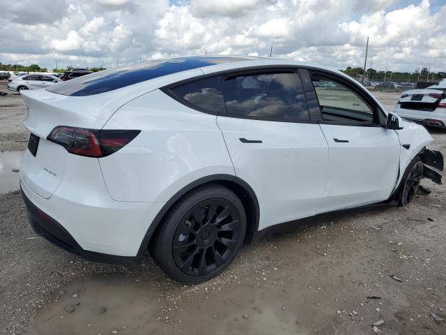 VIN 7SAYGDEE6NF425700 2022 Tesla MODEL Y no.3